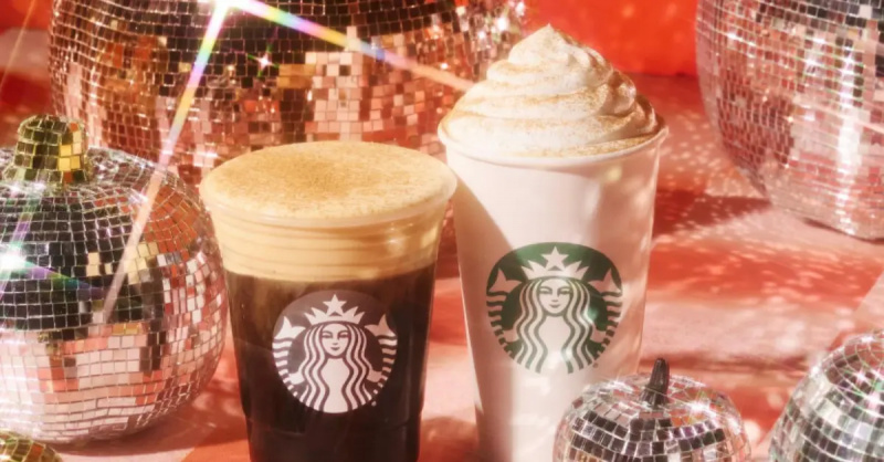 Moment revoluționar: Gypsy Rose Blanchard încearcă primul ei Pumpkin Spice Latte!
