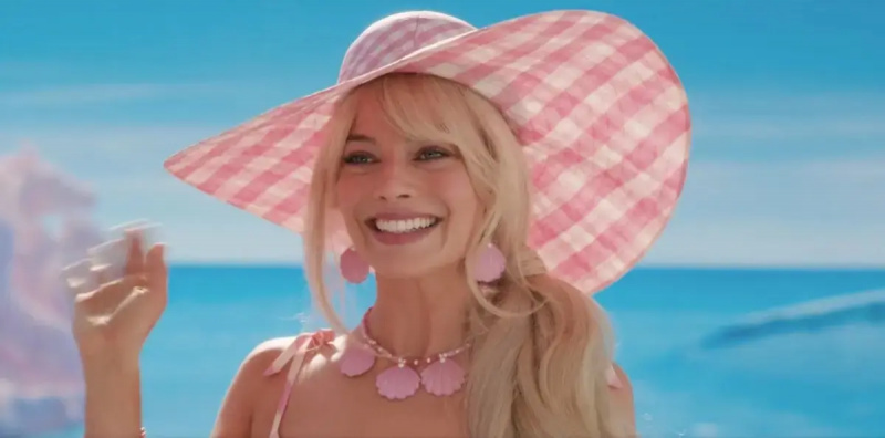 O fotografie cu Margot Robbie înăuntru"Barbie"