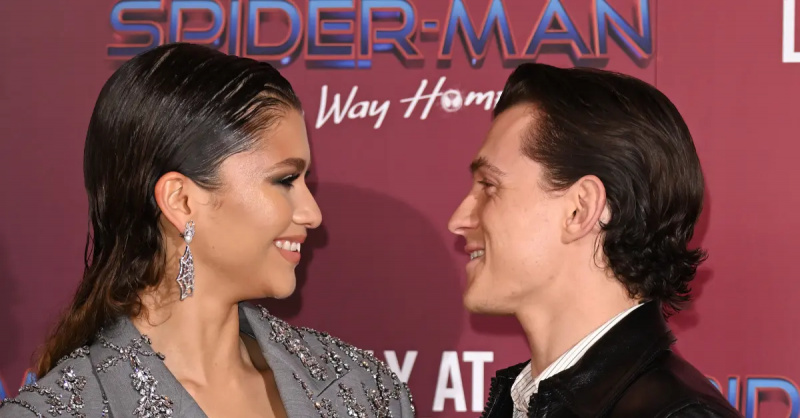 Zendaya un Tom Holland Zendaya un Tom Holland fotozvanā par"Spiderman: No Way Home" on Dec. 5, 2021