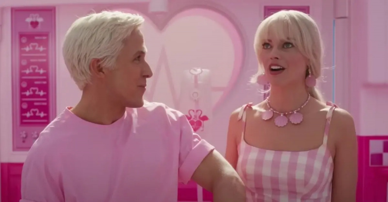 Ryan Gosling como Ken y Margot Robbie como Barbie en el'Barbie' movie