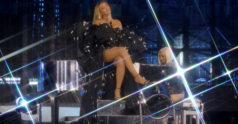 Várhatóan titkos vendég lép be a DNC-be – egyesek azt feltételezik, hogy Beyoncé lehet