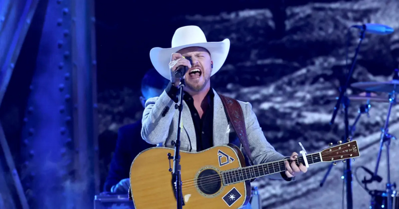 Cody Johnson hy vọng sẽ mang đến màn trình diễn 'Rất lạc quan, nhịp độ rất nhanh' tại American Rodeo 2023 (ĐỘC QUYỀN)