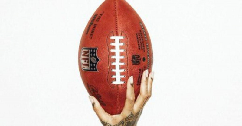 Aceste meme amuzante arată cum au reacționat fanii Rihannei la știrile de la pauză de la Super Bowl 23