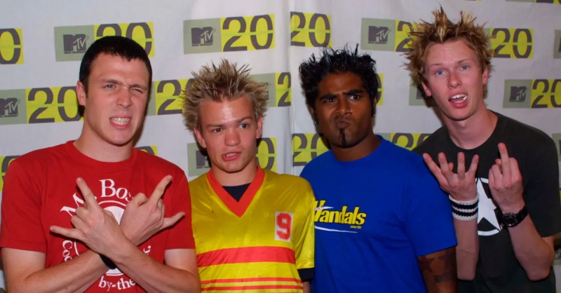 Perché i Sum 41 si sono sciolti? La band canadese era pop-punk royalty