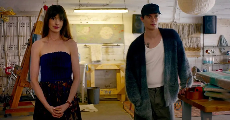 Anne Hathaway ja Nicholas Galitzine mukana'The Idea of You.'