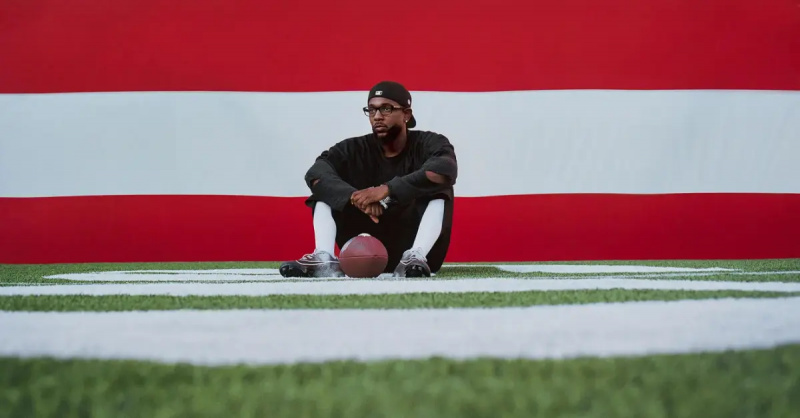Промо -акция Kendrick Lamar для Super Bowl Lix Show.
