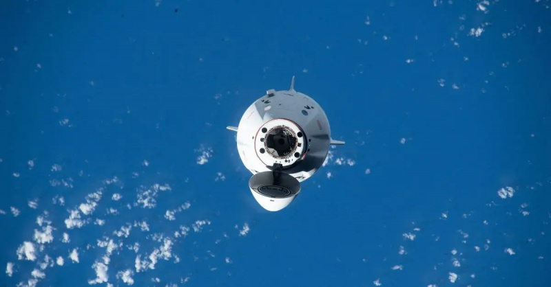 La nave espacial Dragon es un vehículo crucial para llevar a los astronautas al espacio