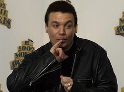 Mengapa penyiar lokal mengatakan 'Ya, sayang' tentang berita Mike Myers
