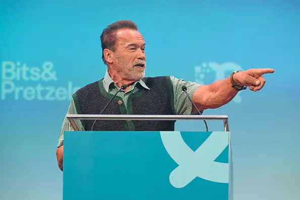 Arnold Schwarzenegger színész és Kalifornia egykori kormányzója részt vesz a Bits & Pretzels rendezvényen