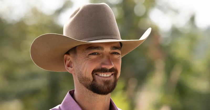 Brendons Rodžerss no'Farmer Wants a Wife' Season 2
