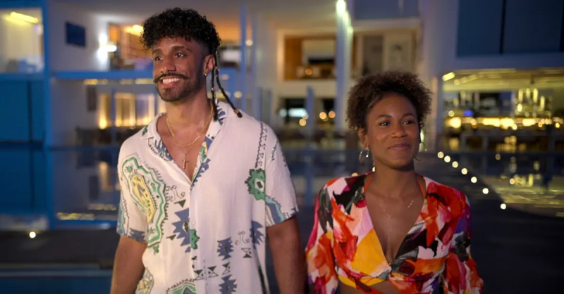   Ramses a Marissa jdou ruku v ruce během 7. sezóny'Love Is Blind.'