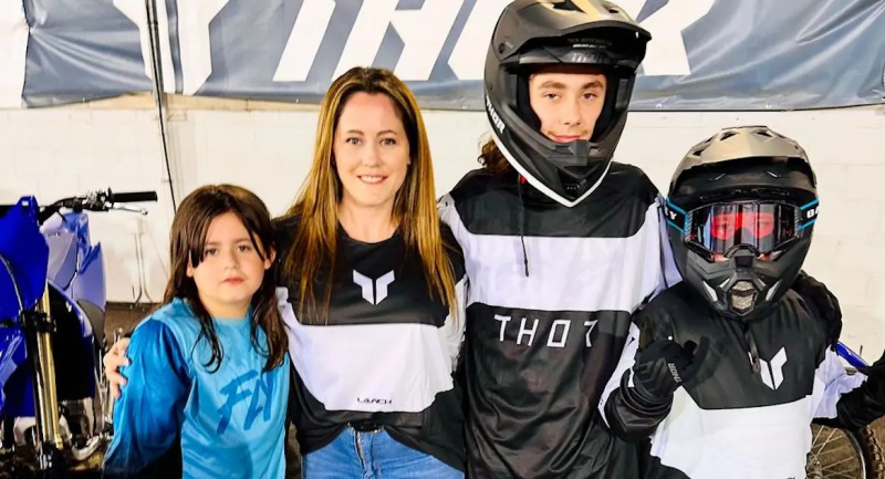 Jenelle Evans jakaa huoltajuuspäivityksen 'Teen Mom' ​​-faneille keskellä avioeroa David Easonista