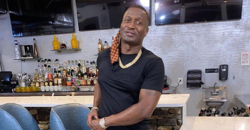 Kirk Frost는 'Love and Hip Hop: Atlanta'에서 리얼리티 스타가 되기 전에 부를 축적했습니다.