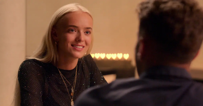 Ang 'Perfect Match' Star na si Elys Hutchinson ay nakikipag-date sa 'Too Hot to Handle' Contestant na ito (SPOILERS)