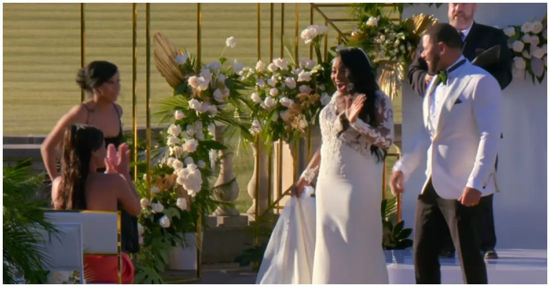(l-r): Ashley a Tyler dál'Love Is Blind'