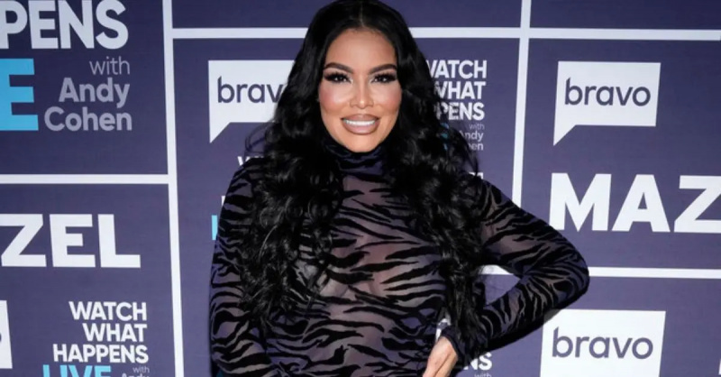 Mia Thornton'Watch What Happens Live!' Red Carpet