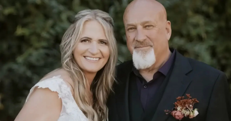 A 'Sister Wives' sztárja, Gwendlyn Brown 'túl elfoglalt' volt ahhoz, hogy részt vegyen az anyja esküvőjén