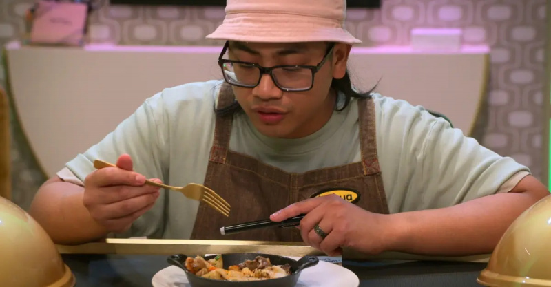 Ein Kandidat auf Hulu's 'Secret Chef'