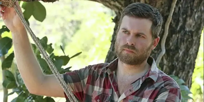 Caleb Bankston dans'Survivor: Blood vs. Water'