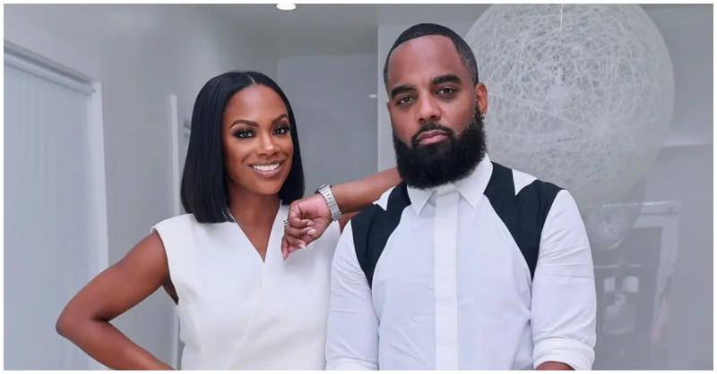 (l-r): Kandi Burruss und Todd Tucker posieren in ihrem Haus.