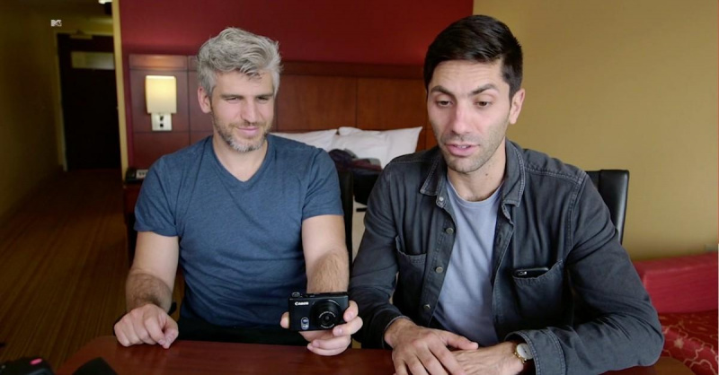 Este „Catfish: The TV Show” de la MTV un serial scenariu? Există o mulțime de spectatori care sunt lăsați în întuneric despre