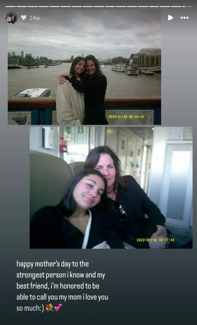פסקל's daughter, Sara, wishes her mom, Tracy, a Happy Mother's Day.