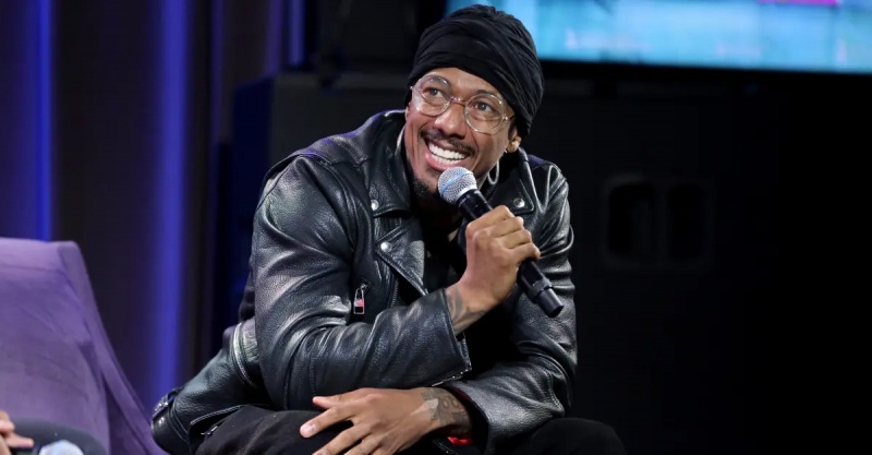  ：尼克·卡农 (Nick Cannon) 于 2022 年 6 月 25 日在加利福尼亚州洛杉矶格莱美博物馆举行的“嘻哈与心理健康：共同面对耻辱”活动上发表演讲。 （丽贝卡·萨普/盖蒂图片社为录音学院拍摄）