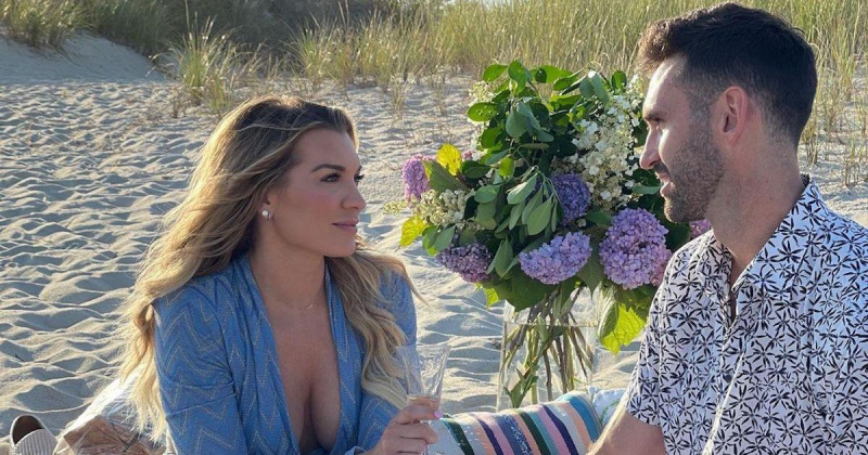 Zvijezde 'Ljetnikovca' Lindsay Hubbard i Carl Radke su zaručeni