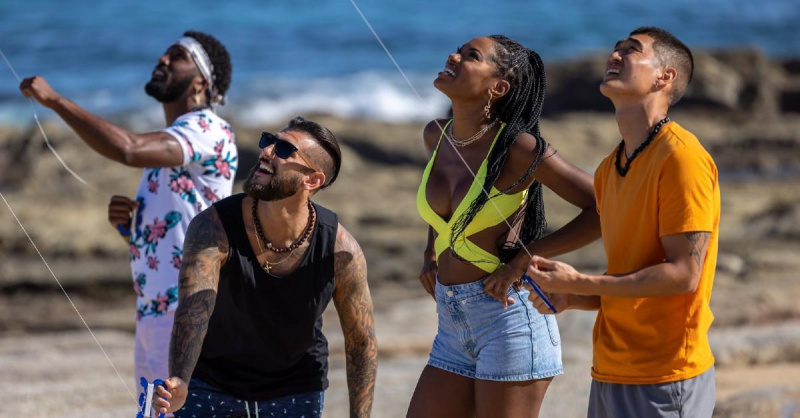Kian Lewis, Danny Louisa og Peter Park med Mia