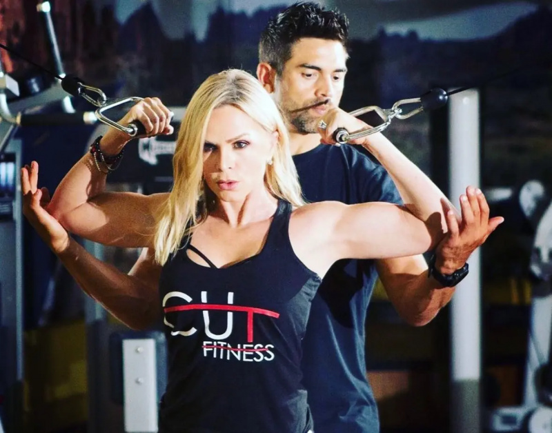 Tamra și Eddie Judge își iau rămas bun de la CUT Fitness pe Instagram