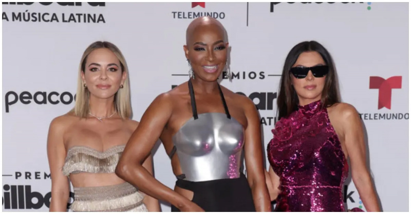 (soldan sağa): Billboard Müzik Ödülleri'nde Nicole Martin, Guerdy Abraira ve Adriana de Moura