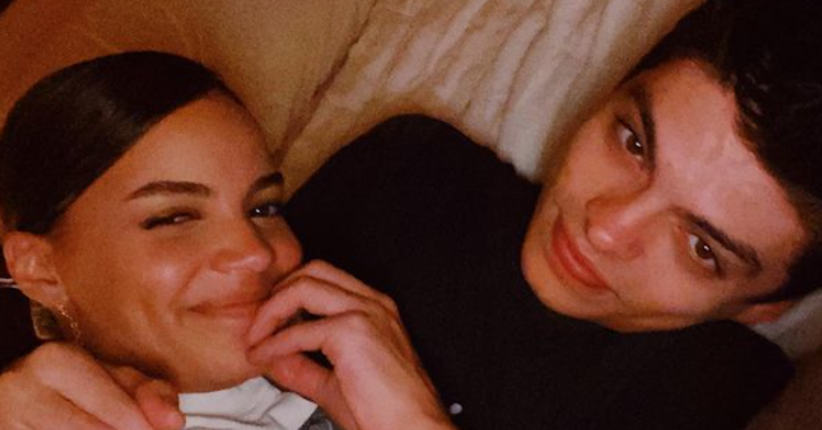 Leslie Grace ja hänen koreografinsa Poikaystävä Ian ovat olleet ihastuttavasti rakastuneita vuodesta 2019 lähtien