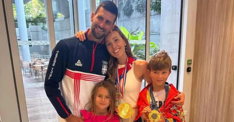 Kas yra Jelena Džokovic? Ji buvo ištekėjusi už pasaulyje žinomo teniso profesionalo Novako Džokovičiaus nuo 2014 m.