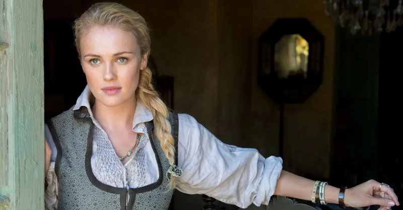 Hannah New als Eleanor Guthrie in'Black Sails'