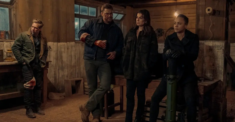 Shaun Sipos (David O'Donnell), Alan Ritchson (Jack Reacher), Serinda Swan (Karla Dixon), Maria Sten (Frances Neagley) in 'Reacher'
