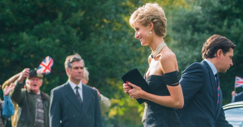 Elizabeth Debicki som prinsesse Diana i"The Revenge Dress"