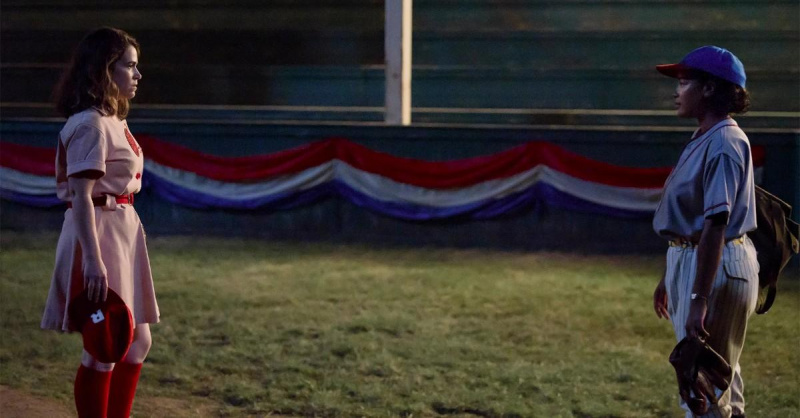 Penny Marshalls 'A League of Their Own' er langt mindre homoseksuel end den primære videotilpasning