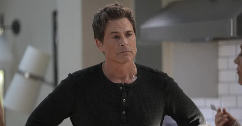 Rob Lowe como Capitán Owen Strand en 9-1-1: Lone Star