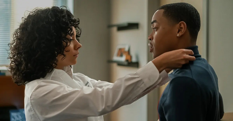 Alix Lapri 和 Michael Rainey Jr. 饰演 Effie Morales 和 Tariq St. Patrick on Power Book II: Ghost