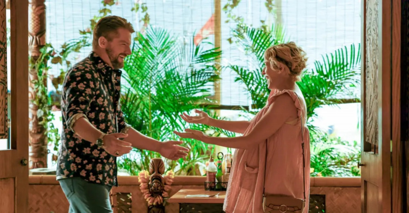 扎卡里·奈顿饰 Orville"Rick" Wright and Betsy Phillips as Suzy Madison