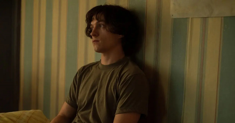   Tom Holland in einer Folge von'The Crowded Room'