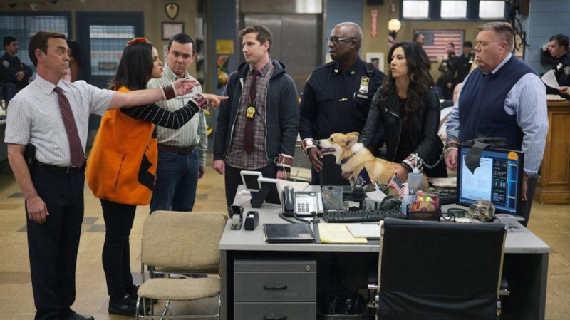 Gli episodi della rapina di Halloween di 'Brooklyn Nine-Nine' classificati dal migliore al semplice 'Noice'