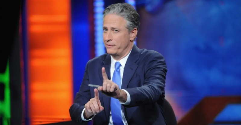 Jon Stewart se vrača v 'The Daily Show'! Zakaj je sploh odšel?