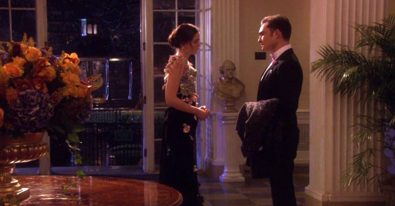 (L-R) Blair (Leighton Meester) và Chuck (Ed Westwick)