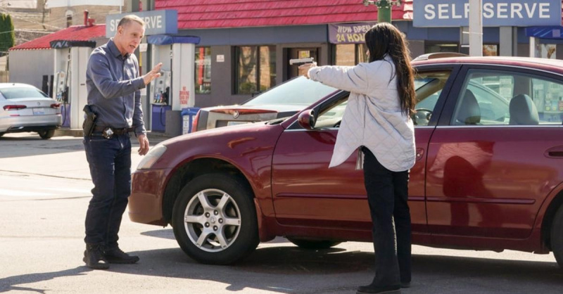 Voight et Anna sur'Chicago P.D.'