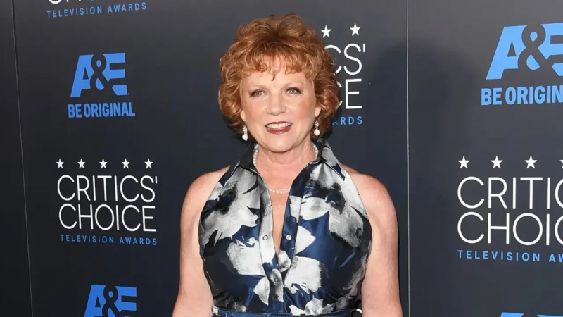 Becky Ann Baker à la 5e édition des critiques' Choice Television Awards on May 31, 2015