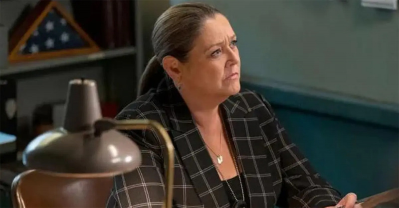 Kate Dixon z Camryn Manheim opustí 'Law & Order' v sezóně 24