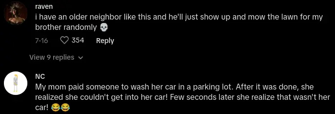 främling tvättar mans bil