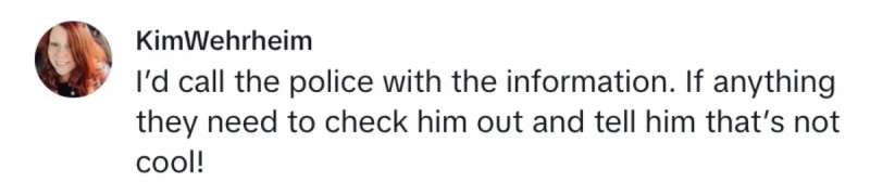 Un comentario de TikTok sobre un chico al azar espera a una chica en el estacionamiento