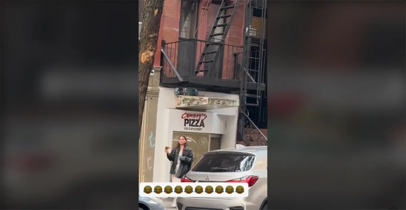 Il proprietario si vendica perfettamente delle persone che ha sorpreso a mangiare la pizza sulla loro auto